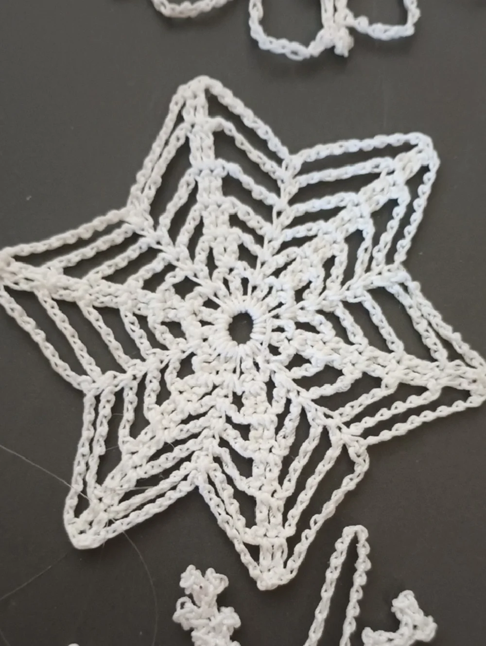 White Hand  Crochet Snowflake Christmas Tree Ornaments - Picture 5 of 7